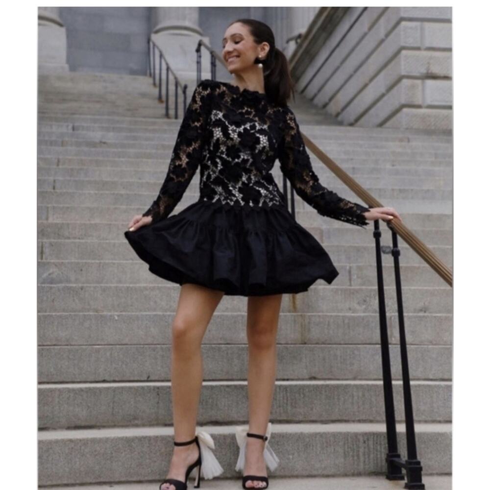 Antonio Melani Gemma Lace Mini Dress Prom Cocktail Party Size 2 NWT